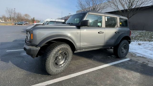2025 Ford Bronco 4-Door Base - Photo 6