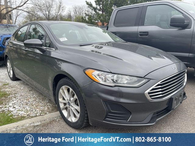 2020 Ford Fusion SE FWD's photo
