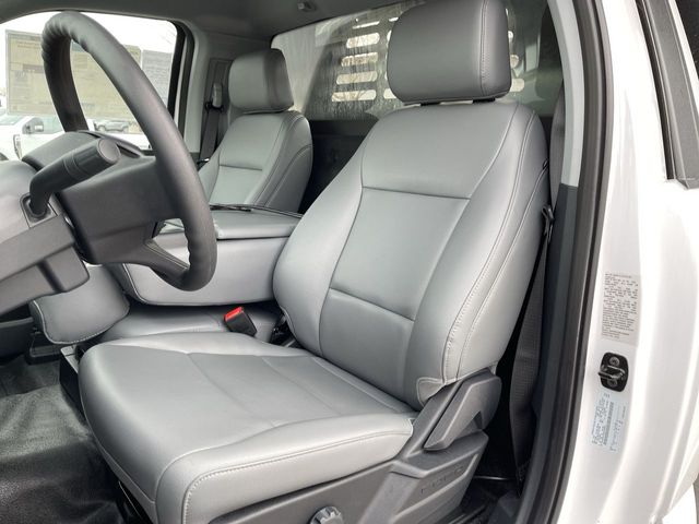 2025 Ford F-550 Super Duty Chassis Cab XL - Photo 15