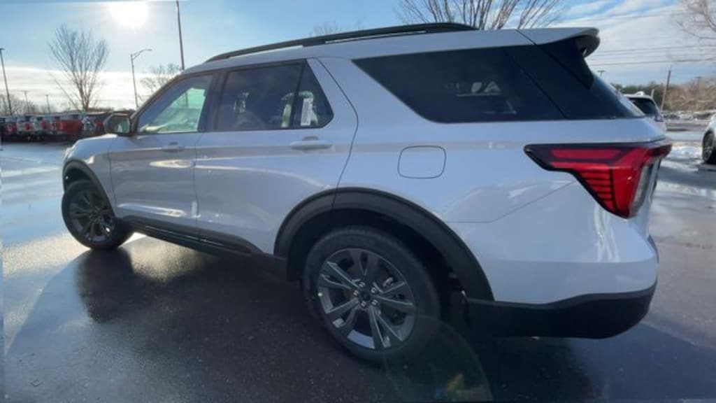 New 2026 Ford Explorer Active SUV