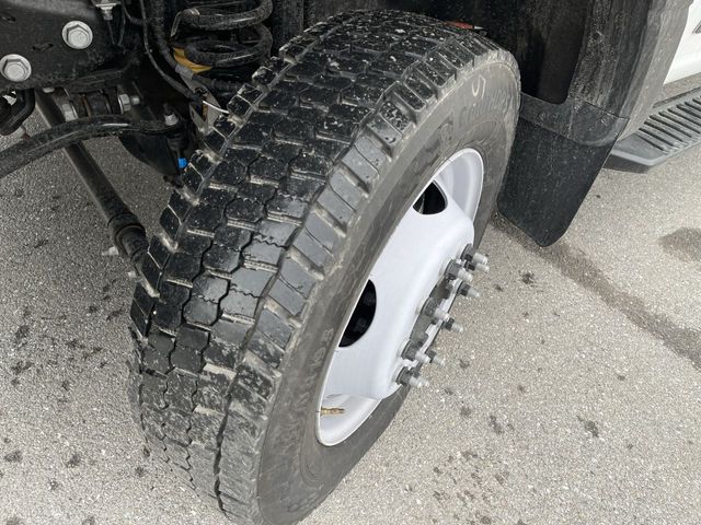 2025 Ford F-550 Super Duty Chassis Cab XL - Photo 11