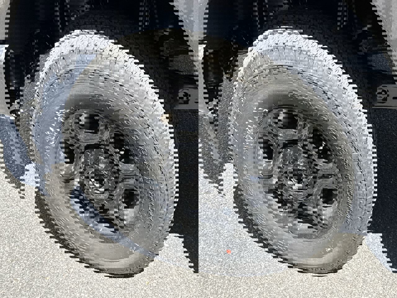 2025 Ford F-350 XL photo 2