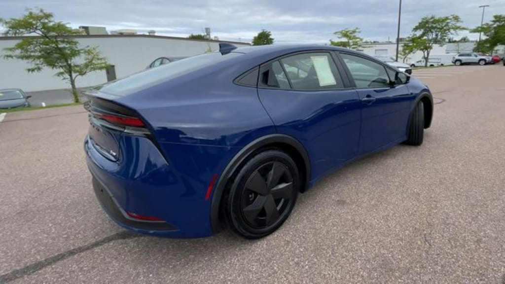 Used 2024 Toyota Prius LE Hatchback