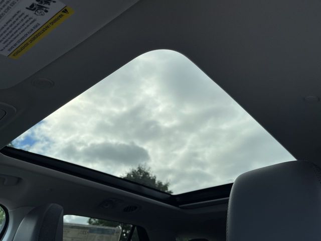 2026 Ford Explorer Active - Photo 21