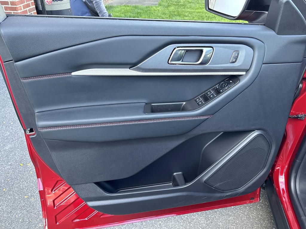 New 2025 Ford Explorer ST-Line Sport Utility