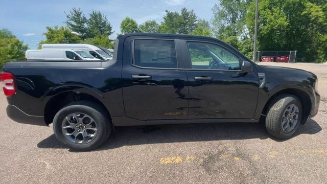 2025 Ford Maverick XLT - Photo 9