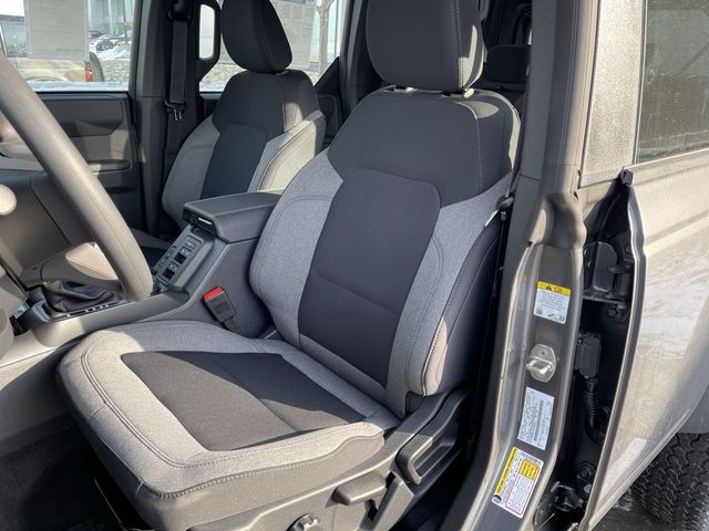 2025 Ford Bronco 4-Door Base - Photo 15
