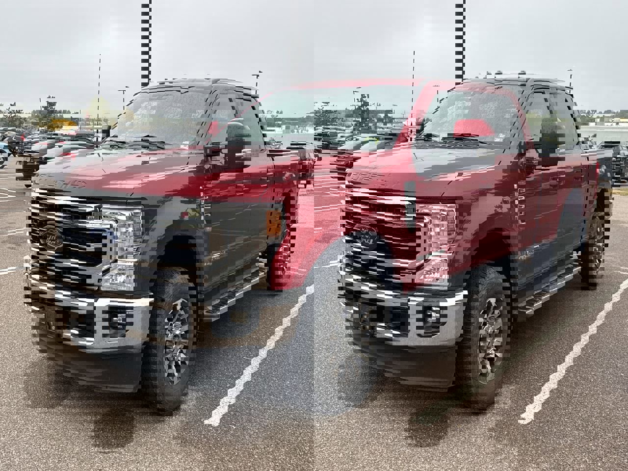 2022 Ford F-250 Lariat photo 2