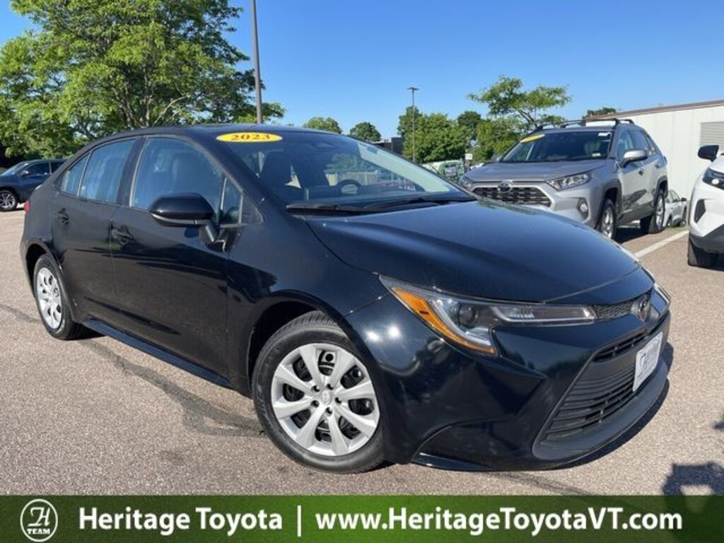 Used 2023 Toyota Corolla LE Sedan