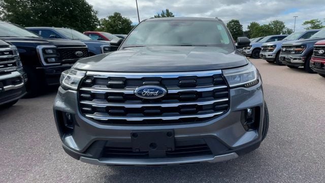 2026 Ford Explorer Active - Photo 7