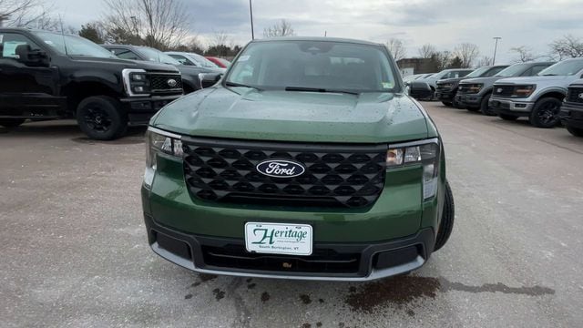 2025 Ford Maverick XLT - Photo 7