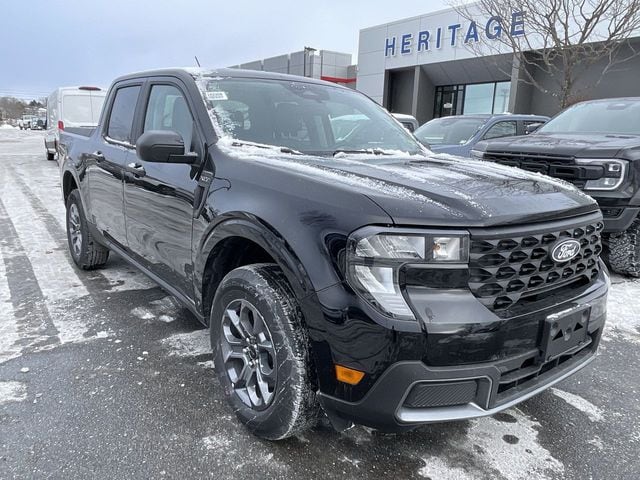 2025 Ford Maverick XLT's photo