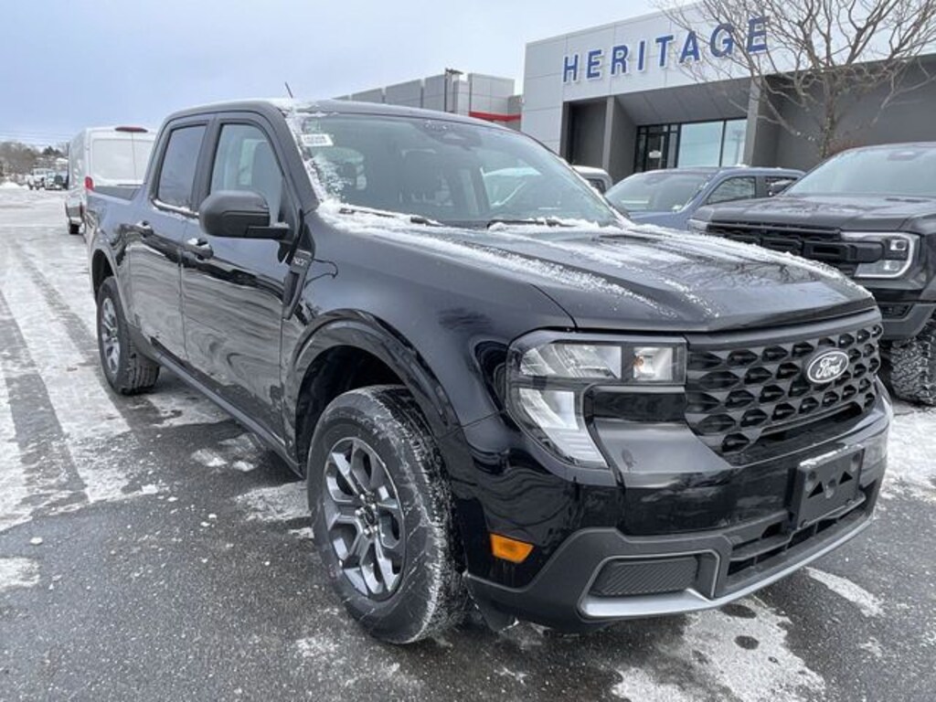 New 2025 Ford Maverick XLT Truck
