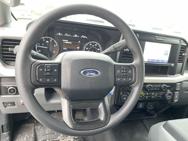 2025 Ford F-550 Super Duty Chassis Cab XL - Photo 16