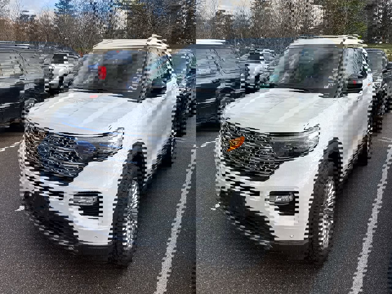 2020 Ford Explorer Limited photo 2