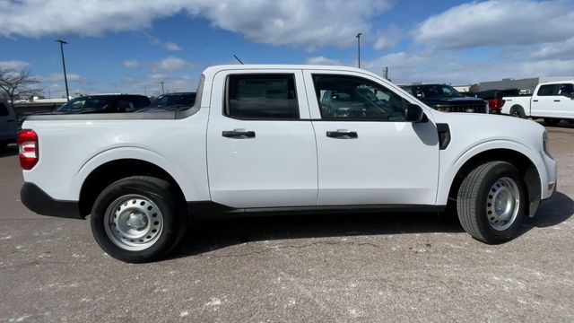 2025 Ford Maverick XL - Photo 9