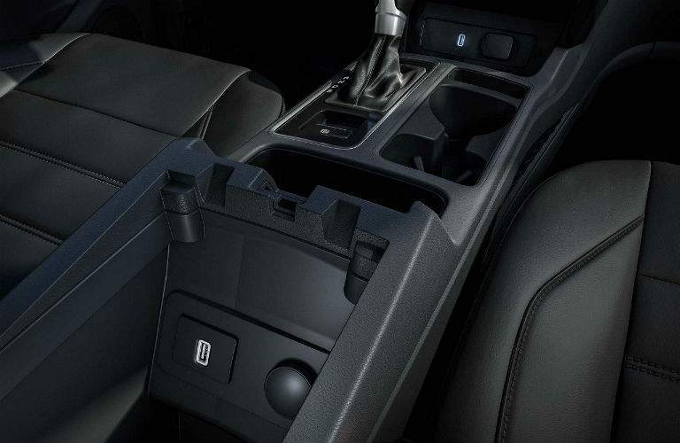 2018 Ford Escape - Center Console.jpg