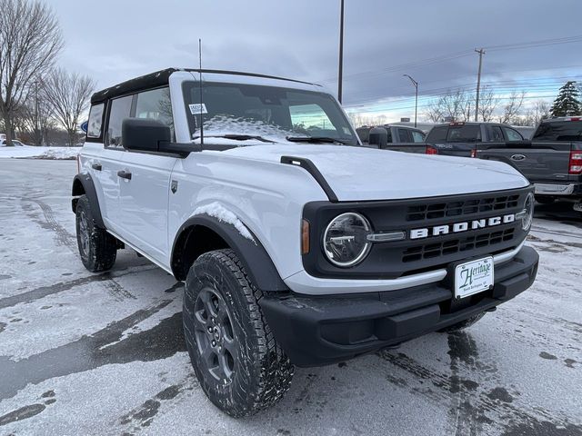 2025 Ford Bronco 4-Door Big Bend's photo