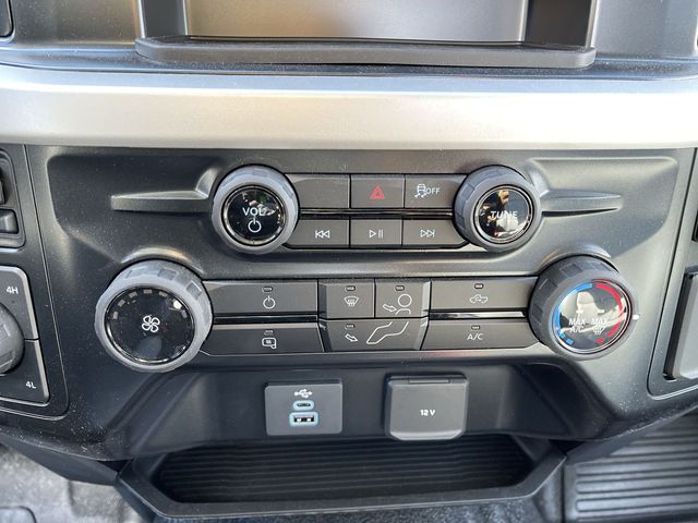 2025 Ford F-550 Super Duty Chassis Cab XL - Photo 20