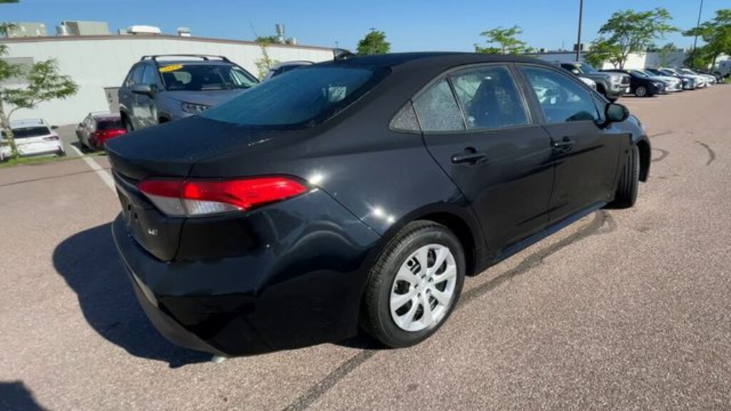 Used 2023 Toyota Corolla LE Sedan