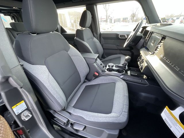 2025 Ford Bronco 4-Door Base - Photo 21