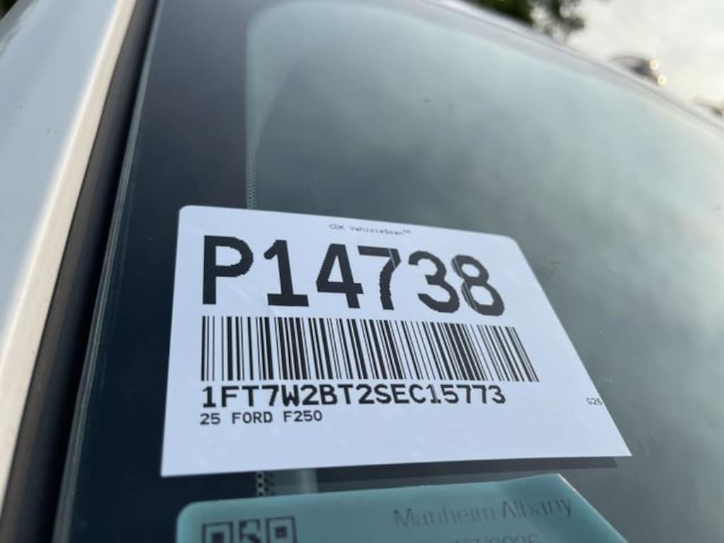 Certified 2025 Ford F-250SD Lariat Truck