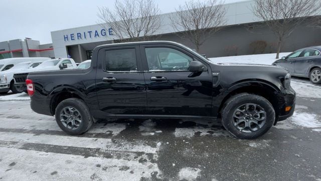 2025 Ford Maverick XLT - Photo 9