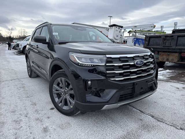 2026 Ford Explorer Active's photo