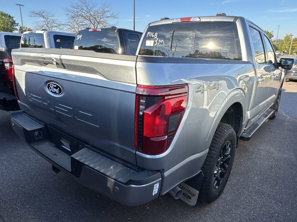 New 2025 Ford F-150 XLT Crew Cab Pickup