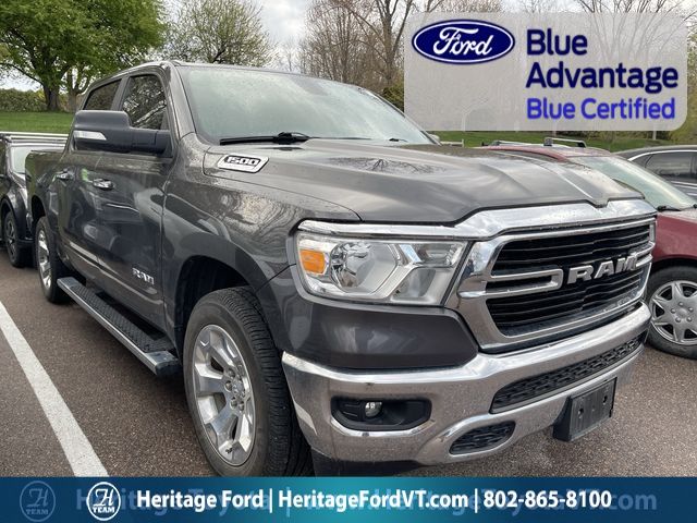 2019 RAM 1500 Big Horn/Lone Star 4x4 Crew Cab 5'7's photo
