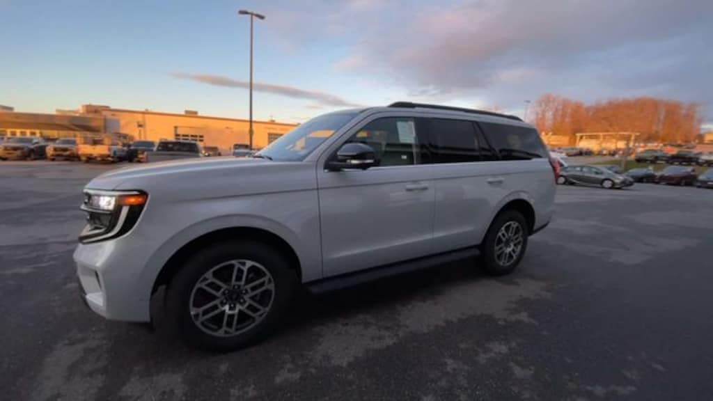 New 2025 Ford Expedition Active SUV