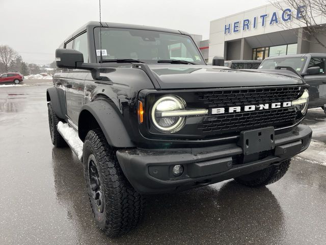 2025 Ford Bronco 4-Door Outer Banks's photo