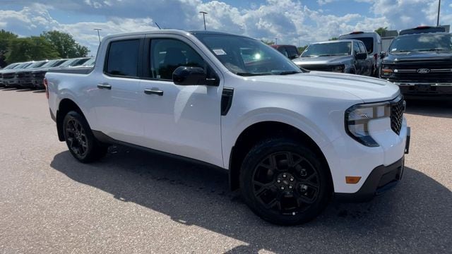 2026 Ford Maverick XLT - Photo 8