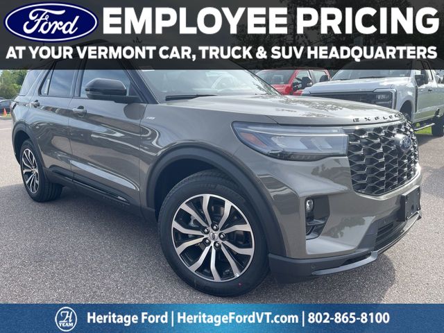 2026 Ford Explorer ST-LINE 4WD's photo