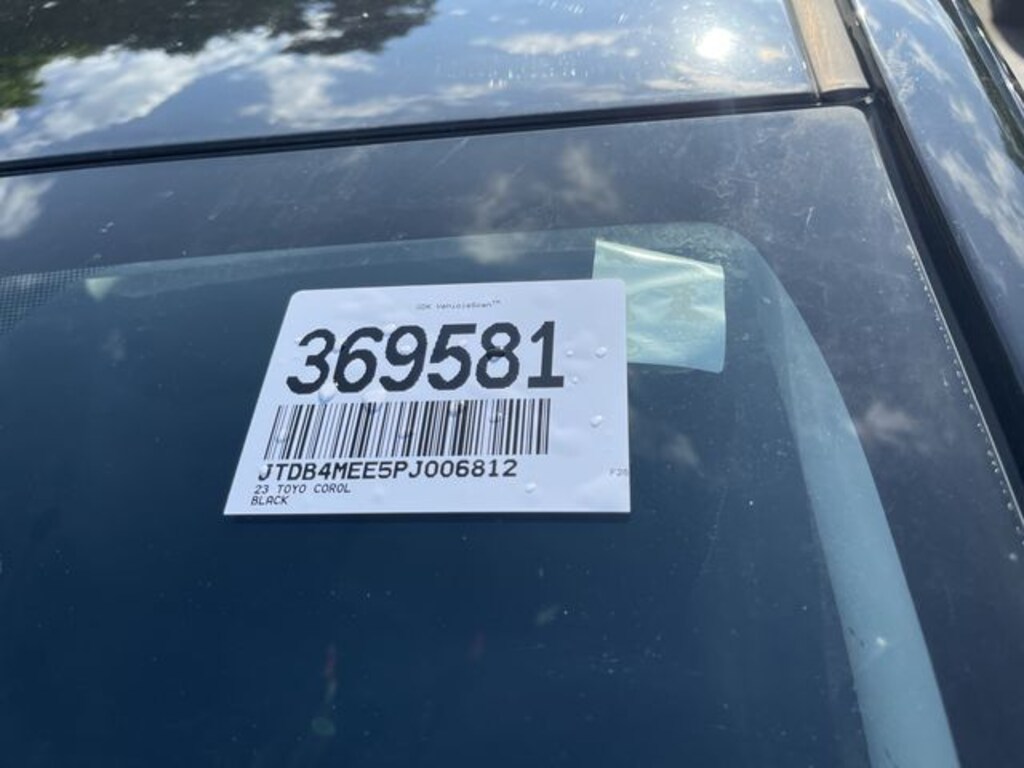 Used 2023 Toyota Corolla LE Sedan