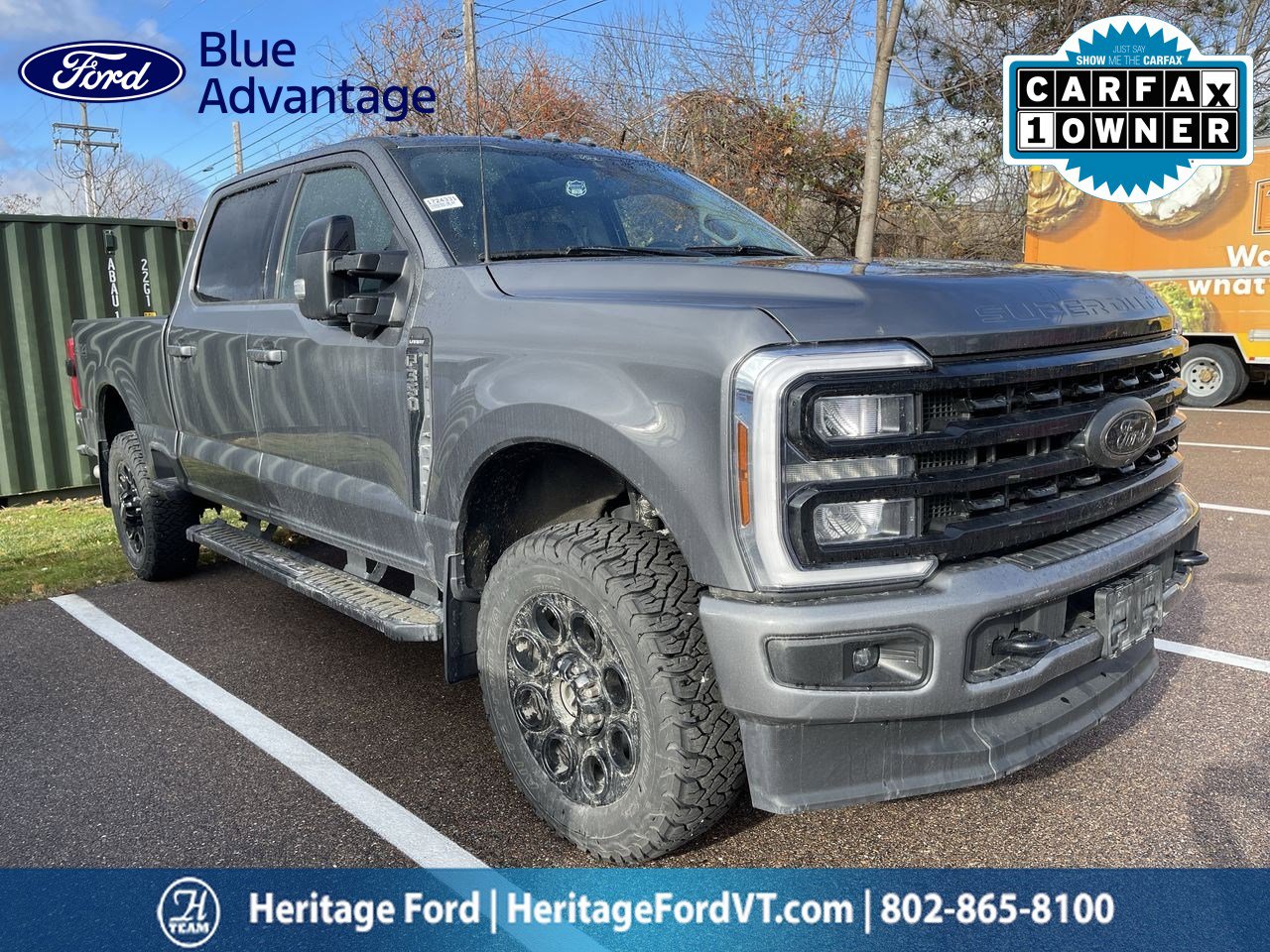 2024 Ford F-350 Super Duty Lariat's photo