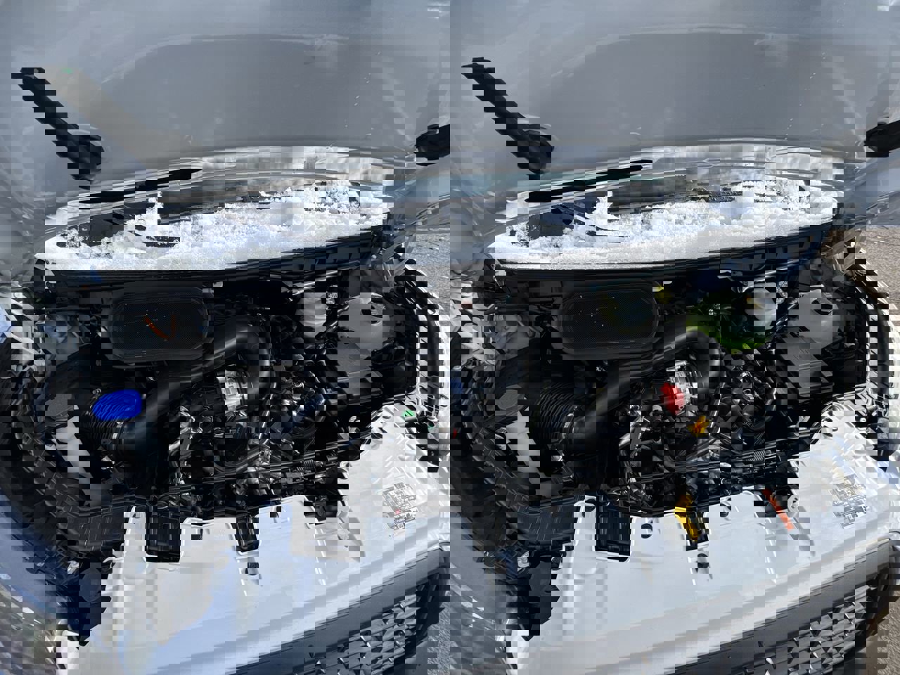 2025 Ford Transit Cargo Van photo 3