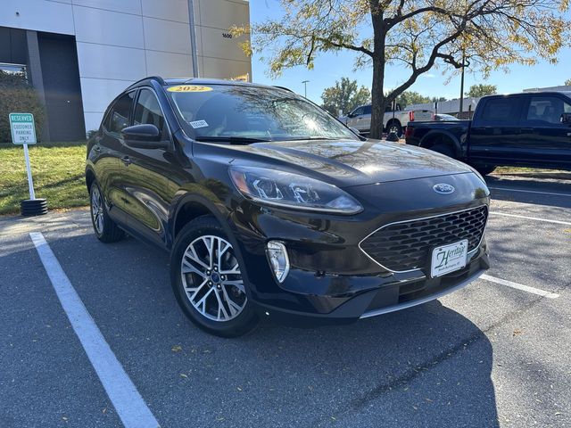 2022 Ford Escape SEL's photo