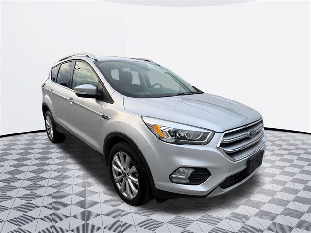 2017 Ford Escape Titanium photo 3