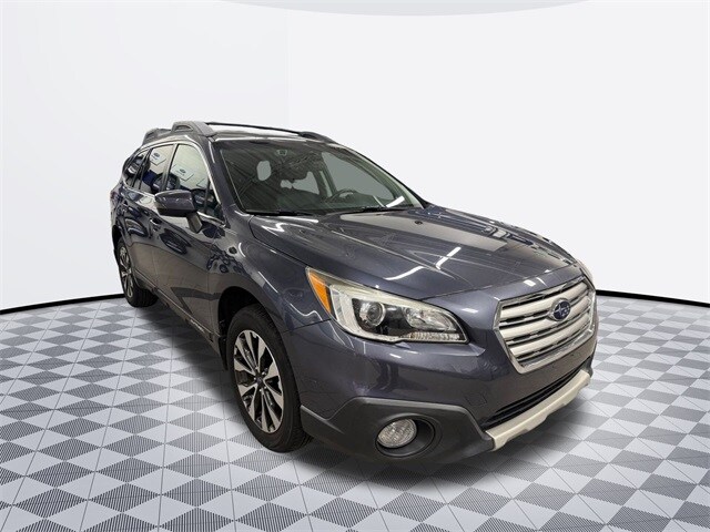 2017 Subaru Outback 2.5i Limited photo 3