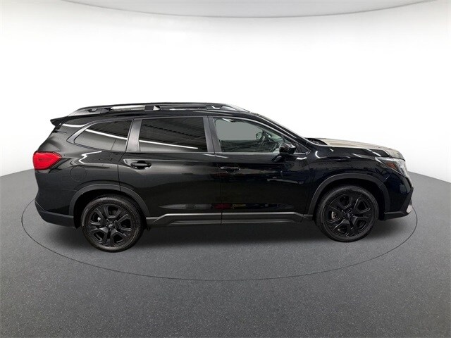 2024 Subaru Ascent Onyx Edition photo 4