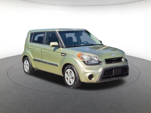 Used 2013 Kia Soul Base Hatchback