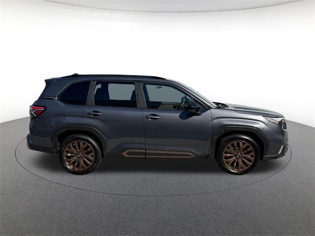 2025 Subaru Forester Sport photo 4