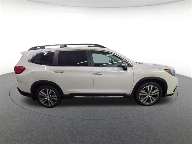 2022 Subaru Ascent Touring photo 4