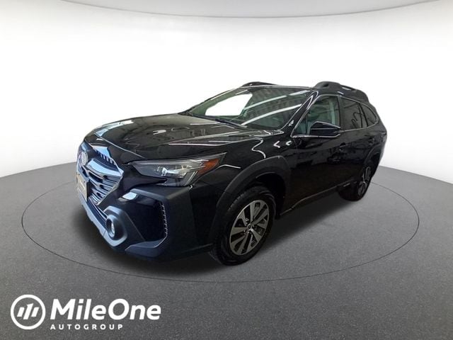 2025 Subaru Outback Premium's photo