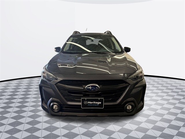 2023 Subaru Outback Onyx Edition photo 2