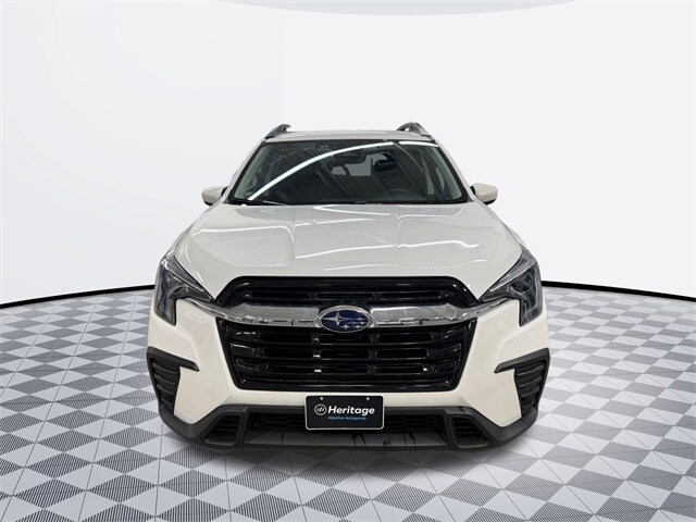 2024 Subaru Ascent Premium photo 2