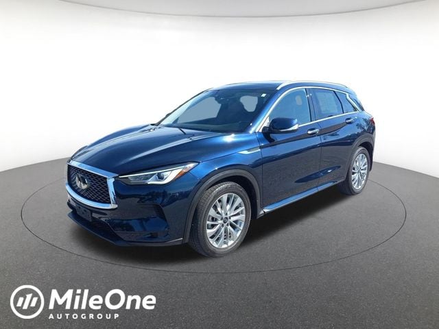 2023 INFINITI QX50 Luxe AWD's photo