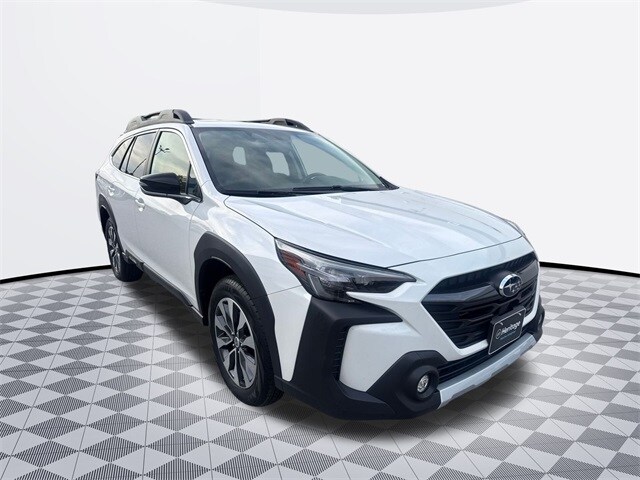 2025 Subaru Outback Limited photo 3