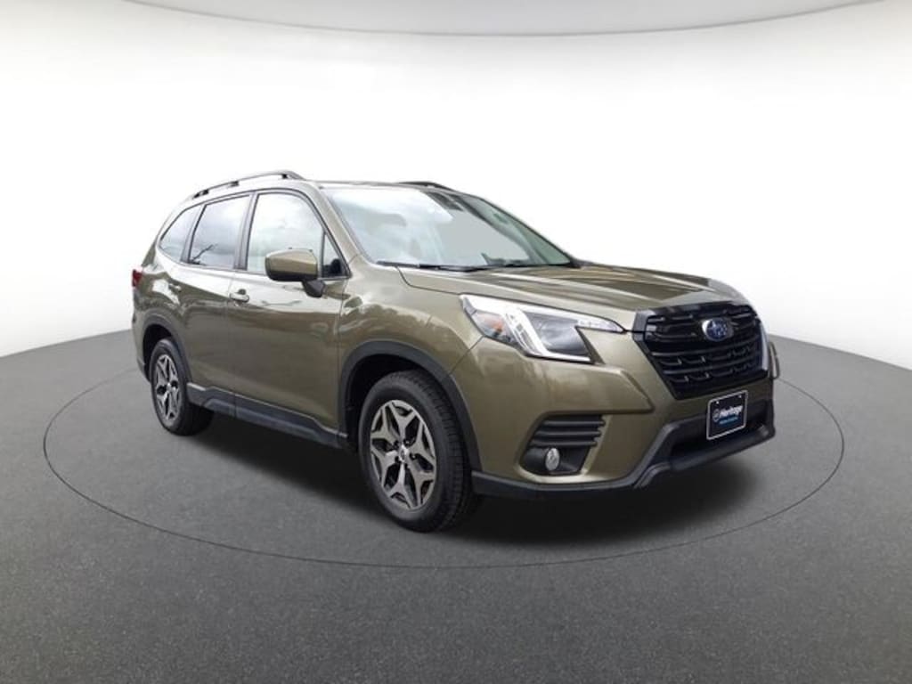 Used 2023 Subaru Forester Premium AWD SUV
